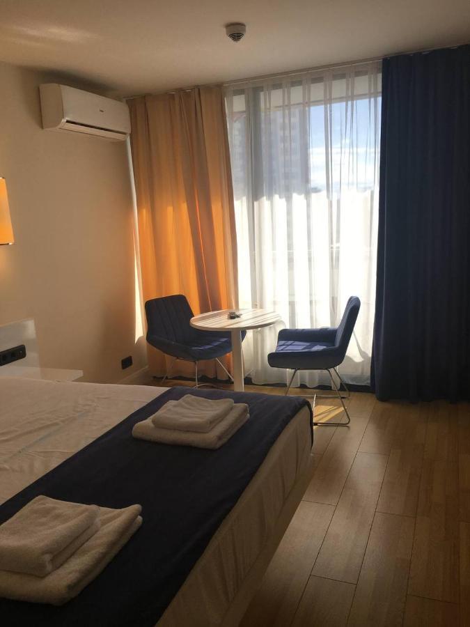 Orbi City Tower Batumi Bagian luar foto
